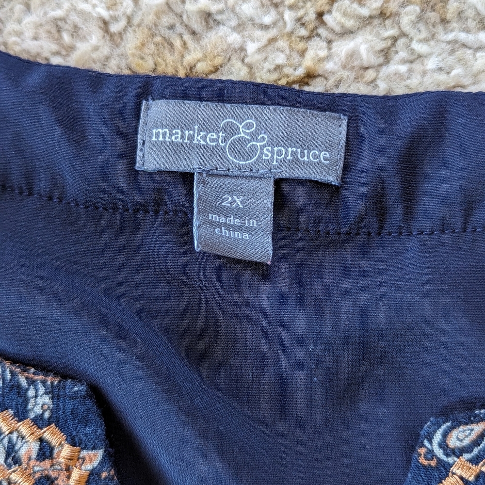 SOLD Market  Spruce Womens 2X Navy Blue Paisley Embroidered 3/4 Sleeve Tunic - Picture 4 of 10